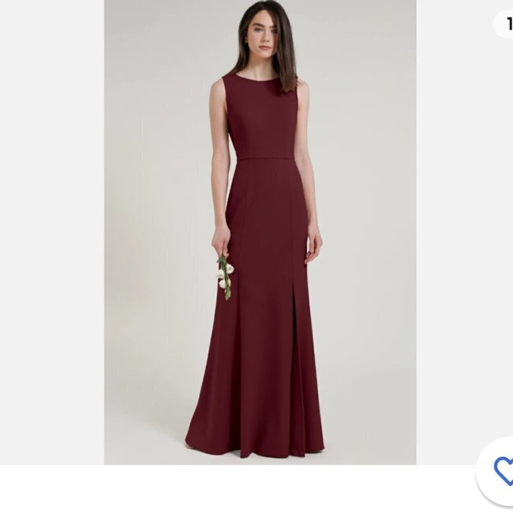 Jenny Yoo - NWT Gia Open Back Boatneck Fit and Flare Crepe Gown Size 2
